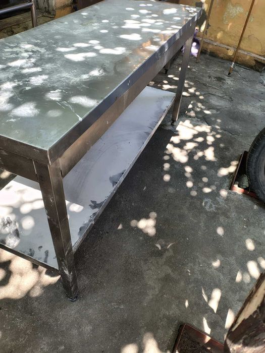 Masa de lucru inox, 1600 x 600 x H850 mm. cu o polita