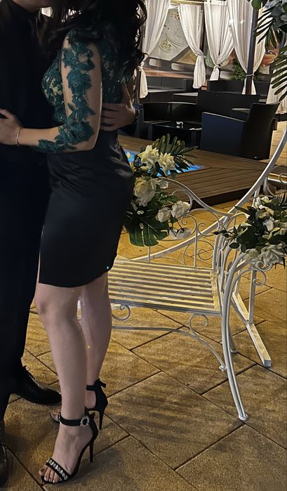 Vand rochii toate realizate pe comanda