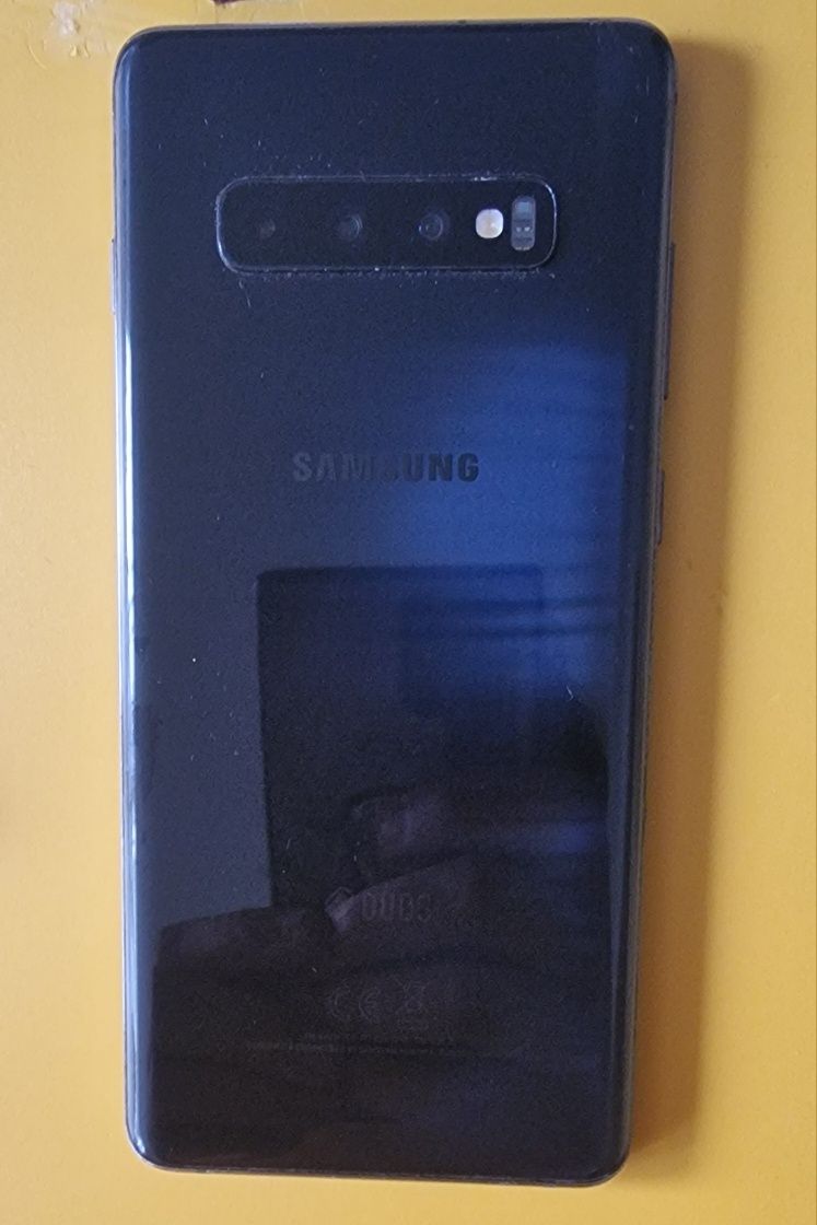 Samsung Galaxy S10+