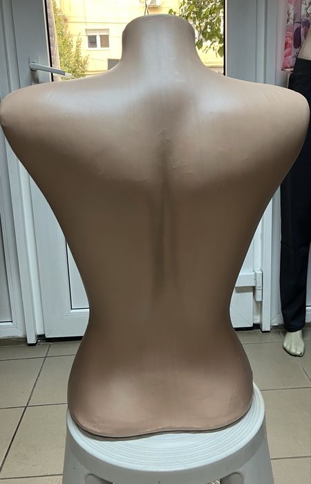 Bust manechin dama aproape nou