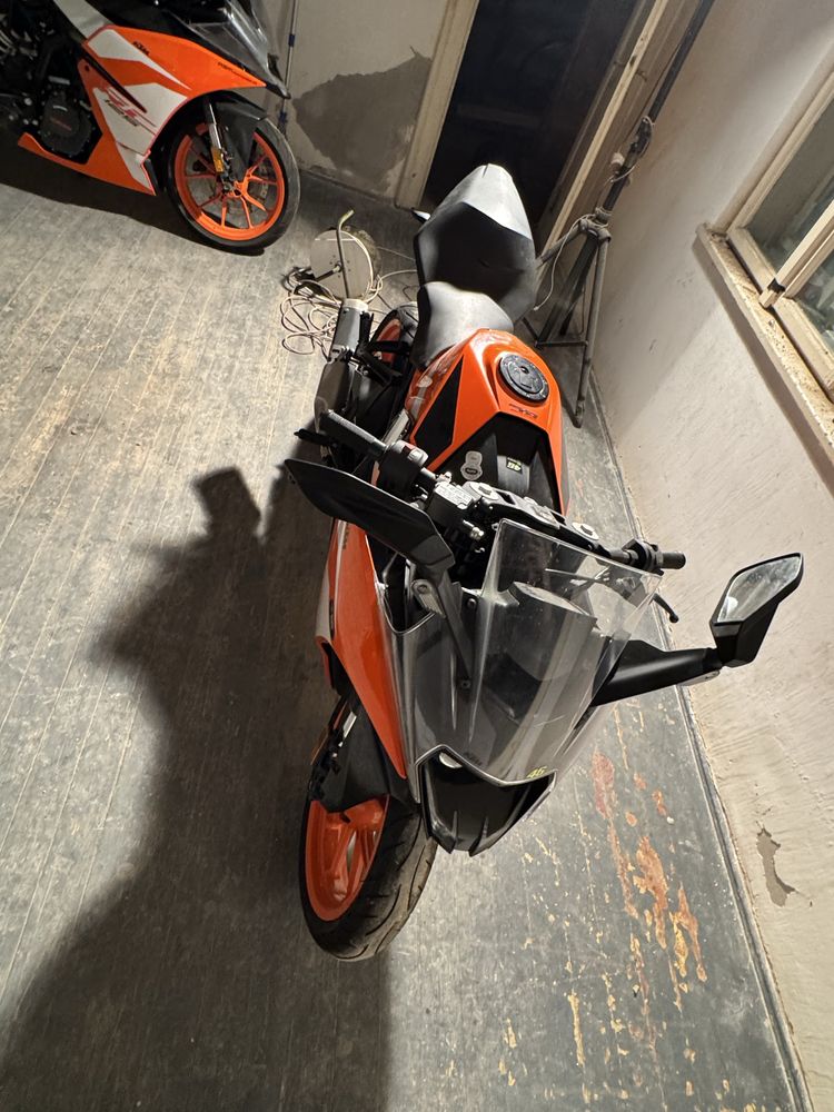 KTM RC 125 – An 2017 – 18.000km IMPECABIL (nu aprilia ,cbr,yzf,exc)