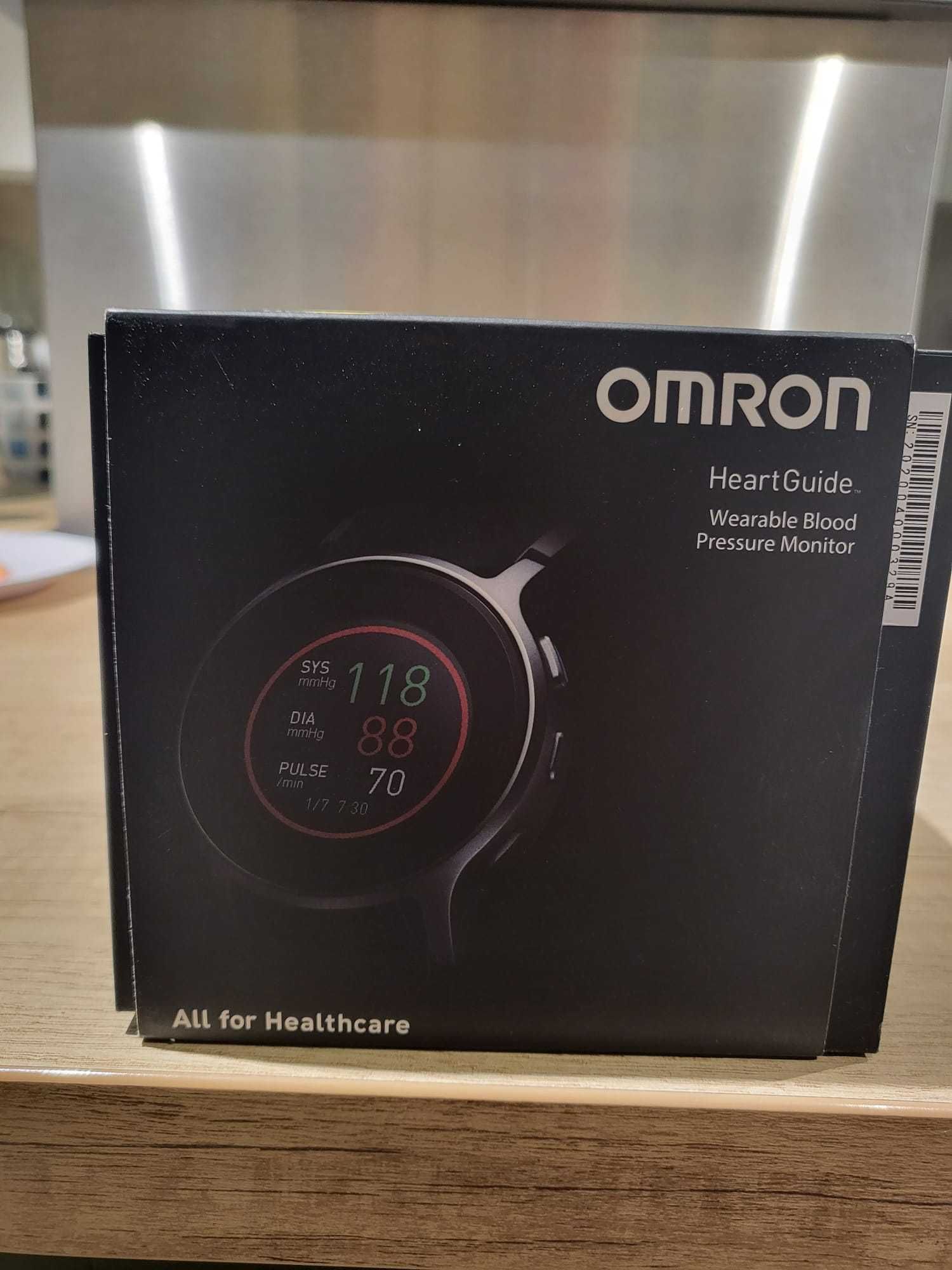 Tensiometru Smartwatch Omron HeartGuide