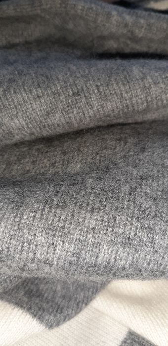 Pulover Tommy Hilfiger casmir si lana superb M