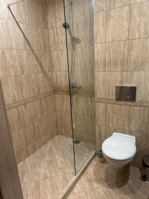 Дава се под наем Двустаен апартамент в Варна, Аспарухово - 90 кв.м за 700 € - Снимка #5