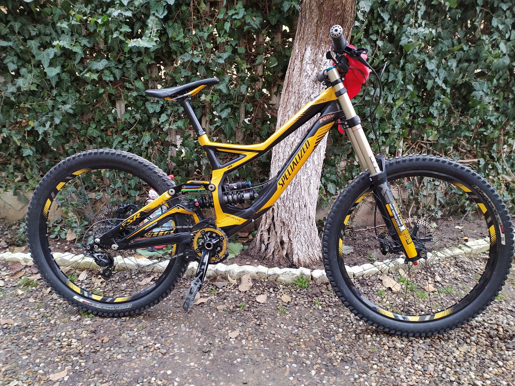 Bicicleta downhill
