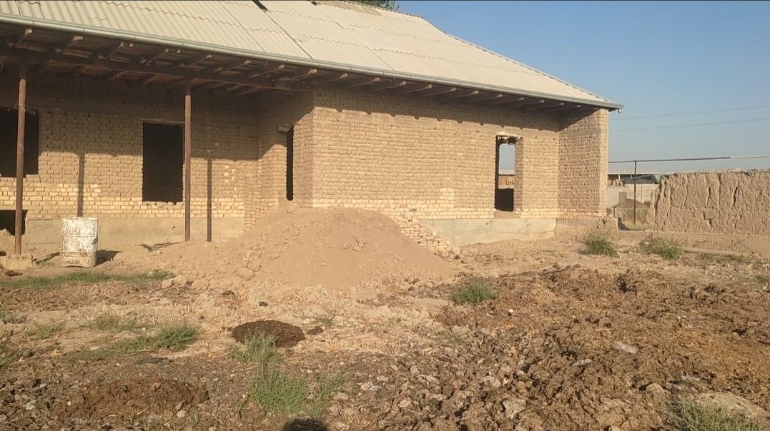 Dacha uchun moljalangan joy sotiladi kadastiri bor