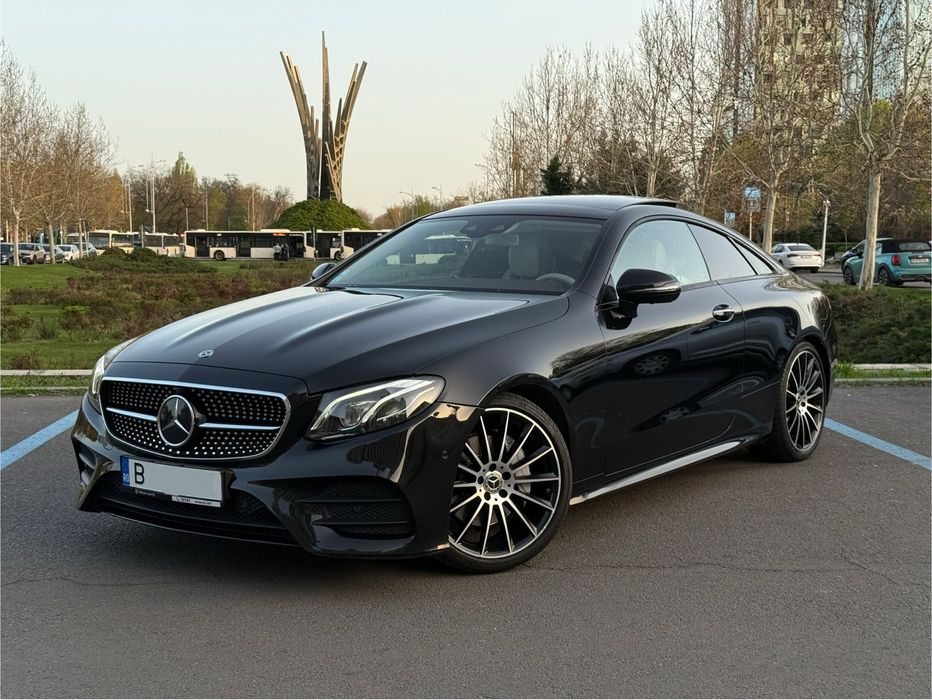 Mercedes Benz E class Coupe 4Matic *DESIGNO*PANORAMIC*BURMESTER 3D*