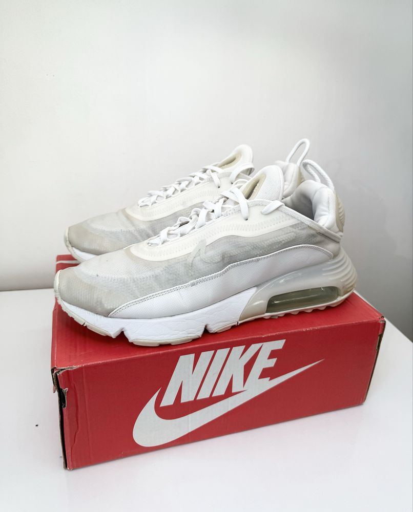 Nike Air Max 2090  (45) Маратонки