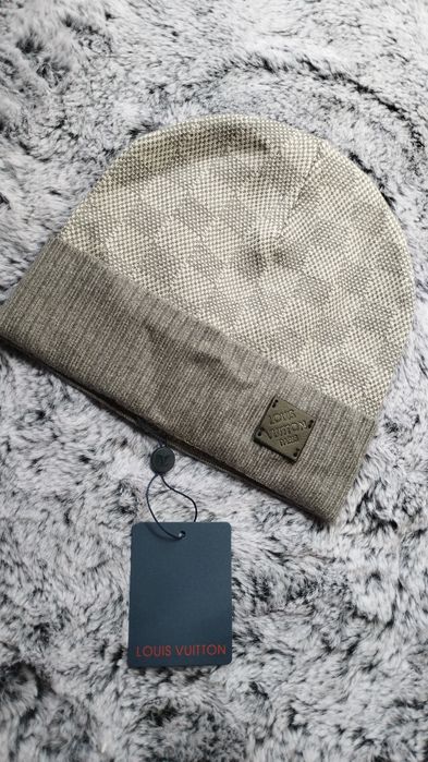 Căciulă Louis Vuitton