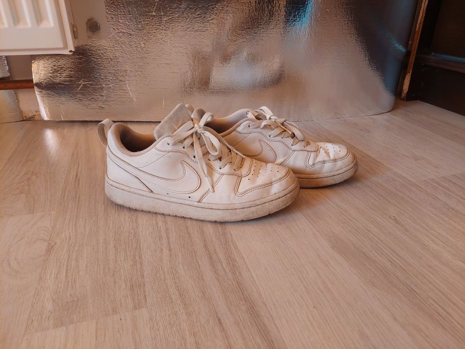 Nike numărul 38 stare bună