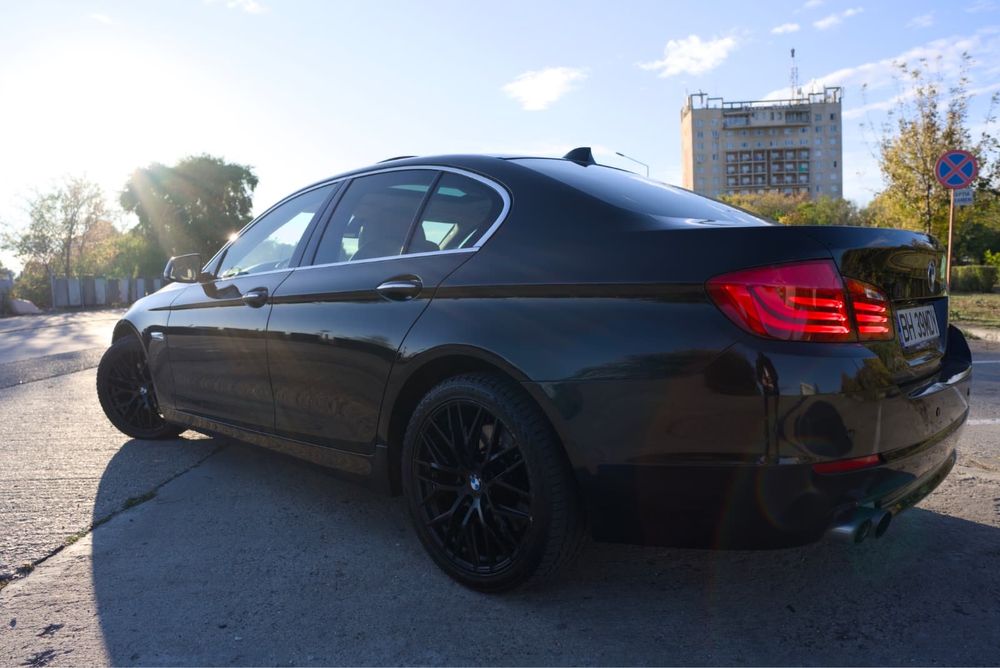 BMW Seria 5 530d – 2013