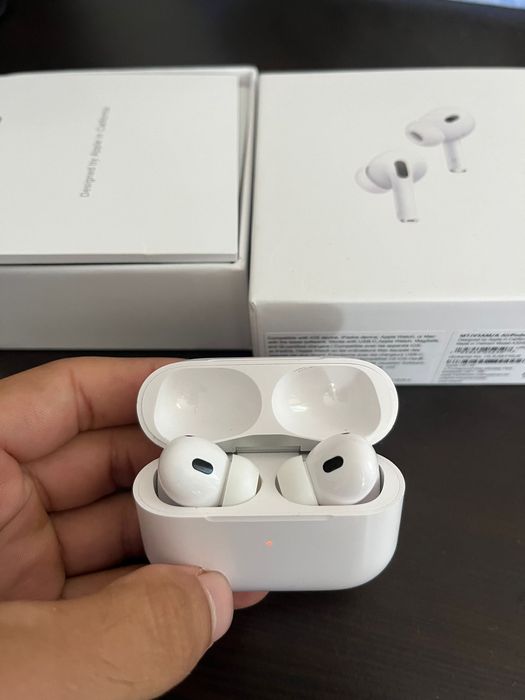 Vand casti airpods pro
