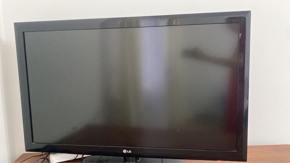 Продам телевизор