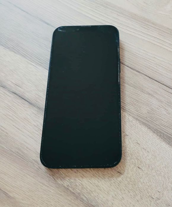 Телефон iPhone 14 Plus