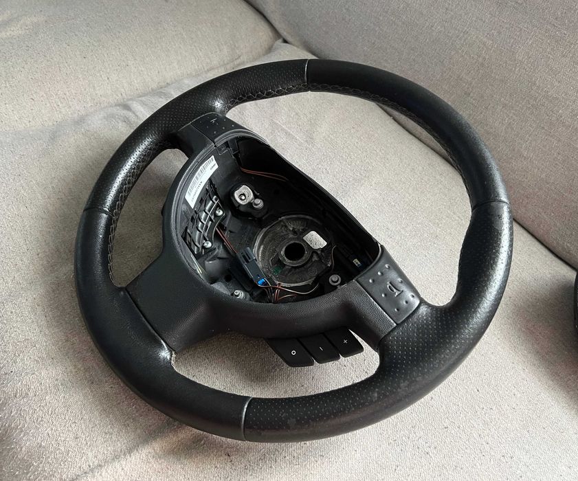 Volan Opel cu airbag și comenzi Opel Astra H Zafira Tigra Corsa
