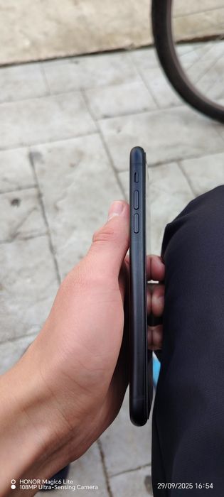 Vand iphone xr nou