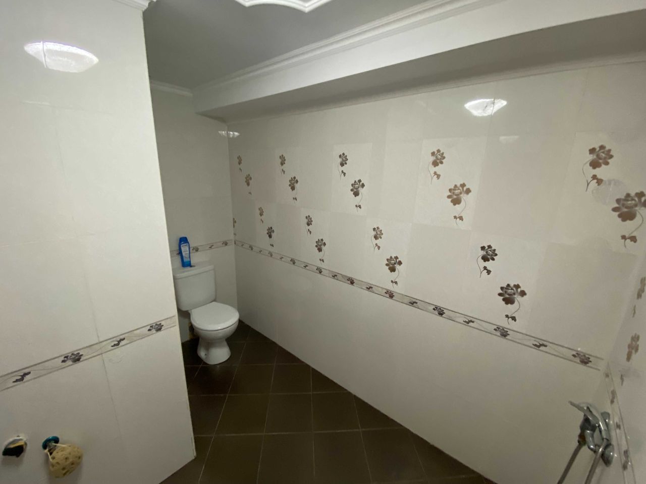 Продава се Къща в Пловдив, Център - 448 кв.м за 442 €/кв.м - Снимка #5