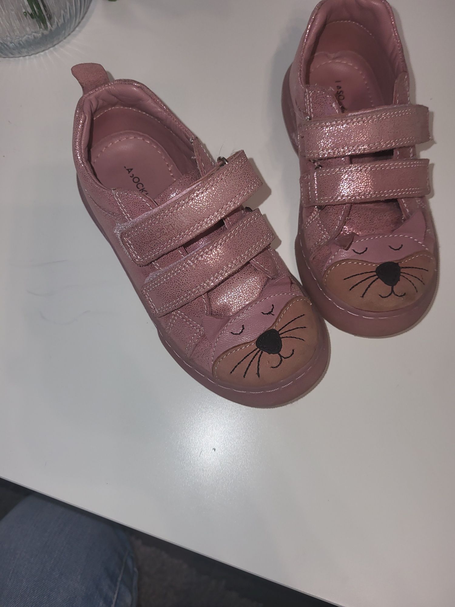 Pantofi fetita Lasochi