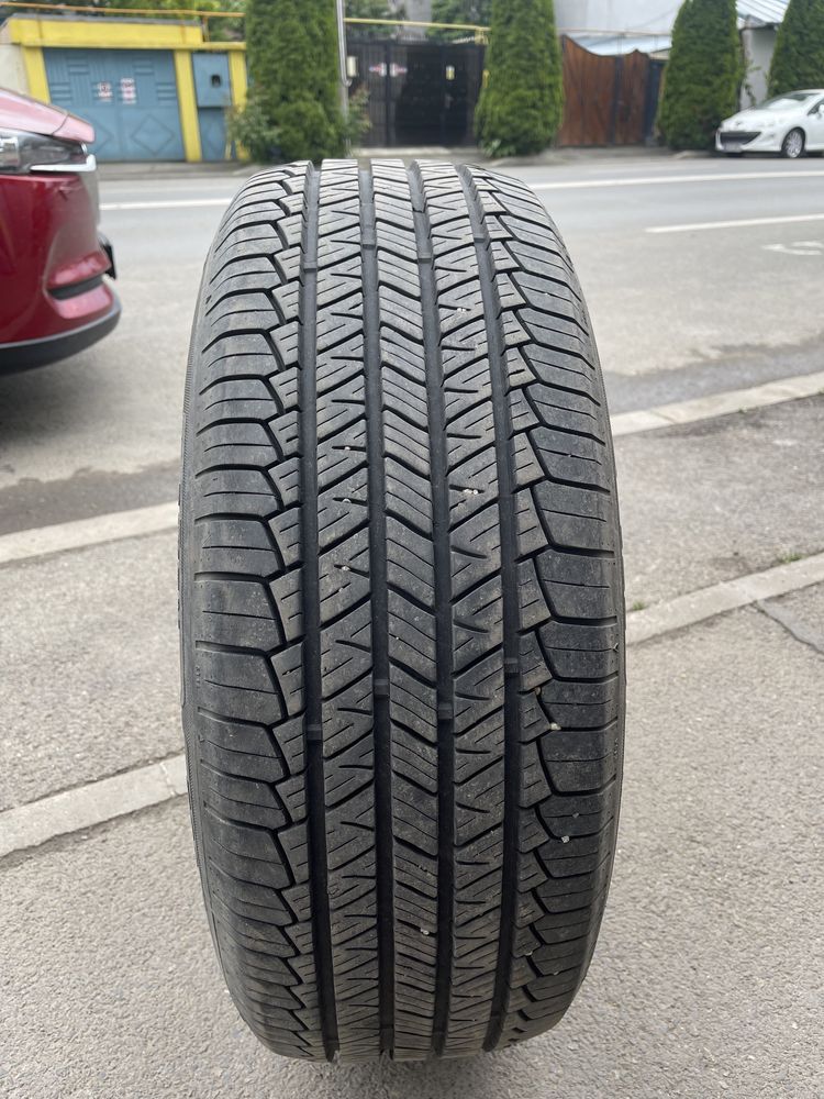 Anvelope vara 235/60R18