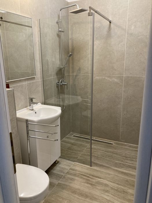 Apartament 3 camere de inchiriat