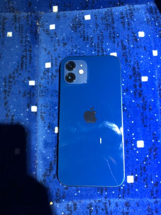 iPhone 12  торг.