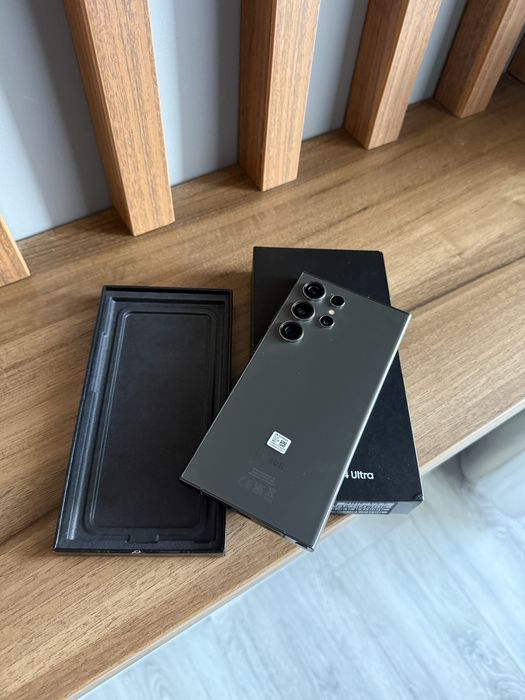 Samsung Galaxy S24 Ultra - Ca Nou