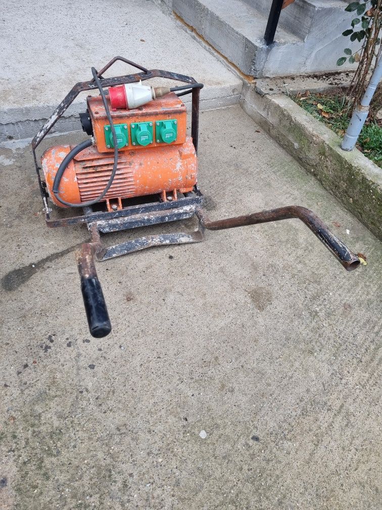 Convertizor electric  de inalta frecvență 4 KW vibrator beton