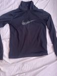 Тънка спортна блуза Nike