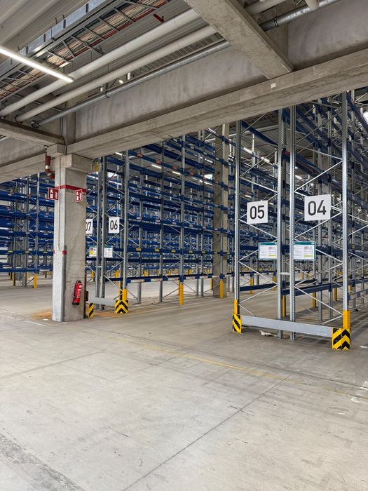 Rafturi metalice industriale