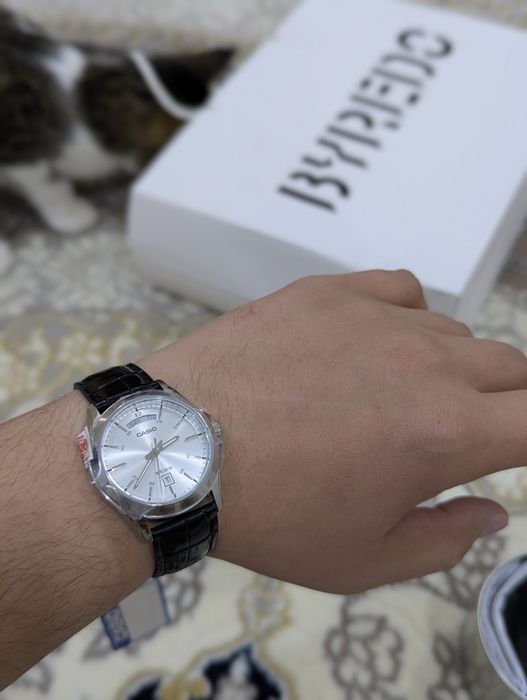 Часы CASIO Original