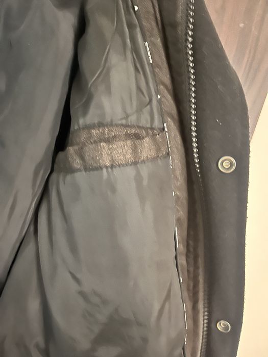 GUESS Geaca de iarna cu umplutura de puf masura S