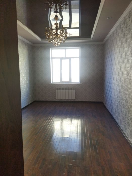 Sroshni Kvartira satiladi Bazar bette