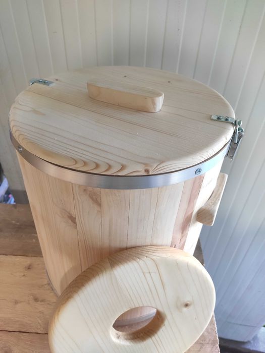 Galeți din lemn pentru bránza.