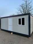 Container modular 6m x 2,45m cu grup sanitar