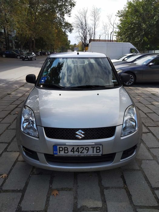 Продажба автомобил SUZUKI SWIFT