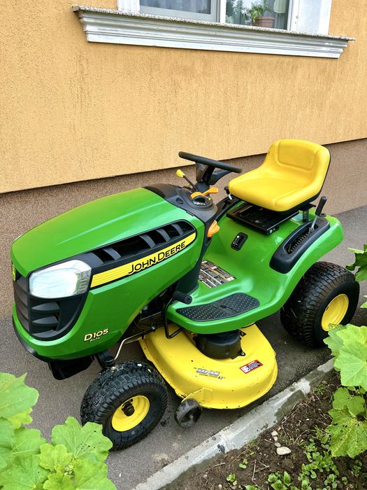 Tractoras de tuns iarba John deere Briggs&Stratton Ohv