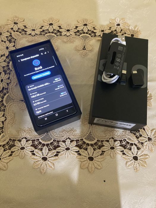 Vand samsung s10 Full box