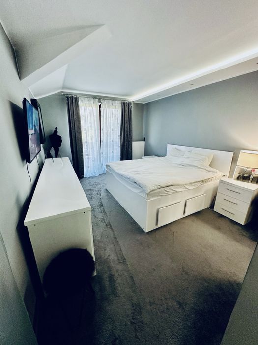 Casa ta completă din Ghimbav – vibe de vacanță, vedere munți