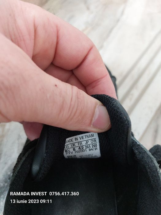Vând Adidași Marca Adidas mărimea 42   Preț  250 lei