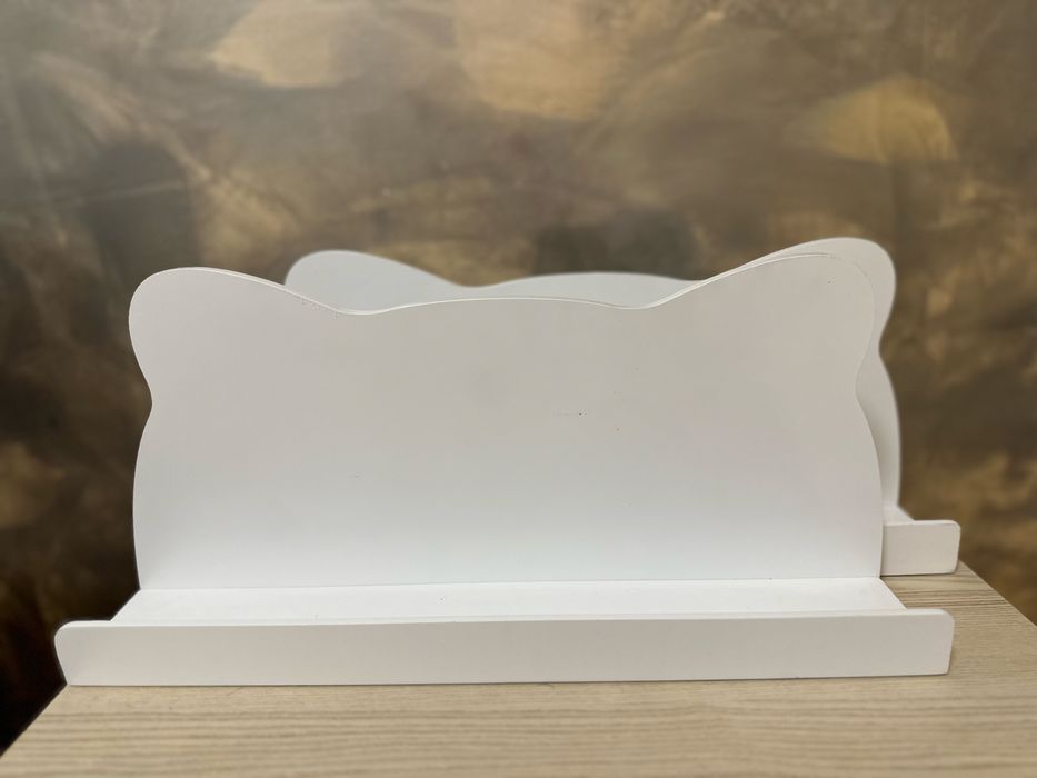 Дорвени етажерки за стена