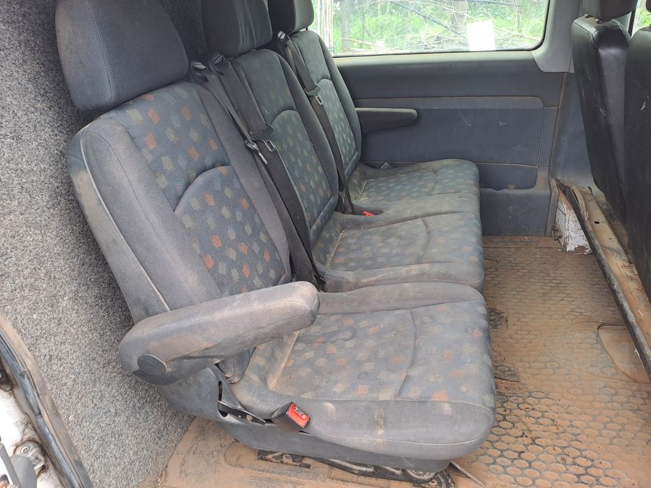 Dezmenbrez  Mercedes Vito