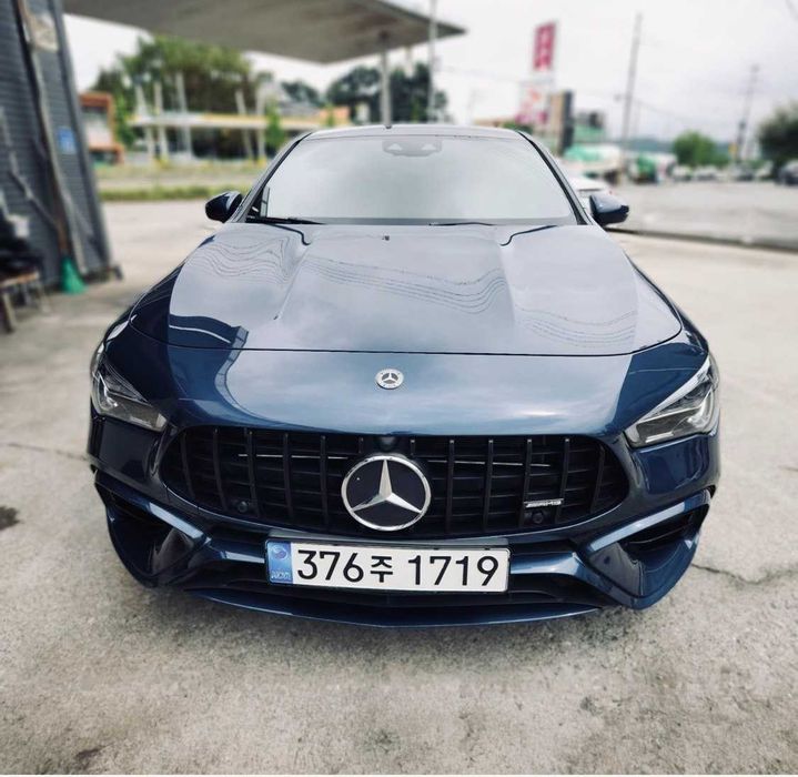 Mercedes-Benz E220d 4MATIC AMG