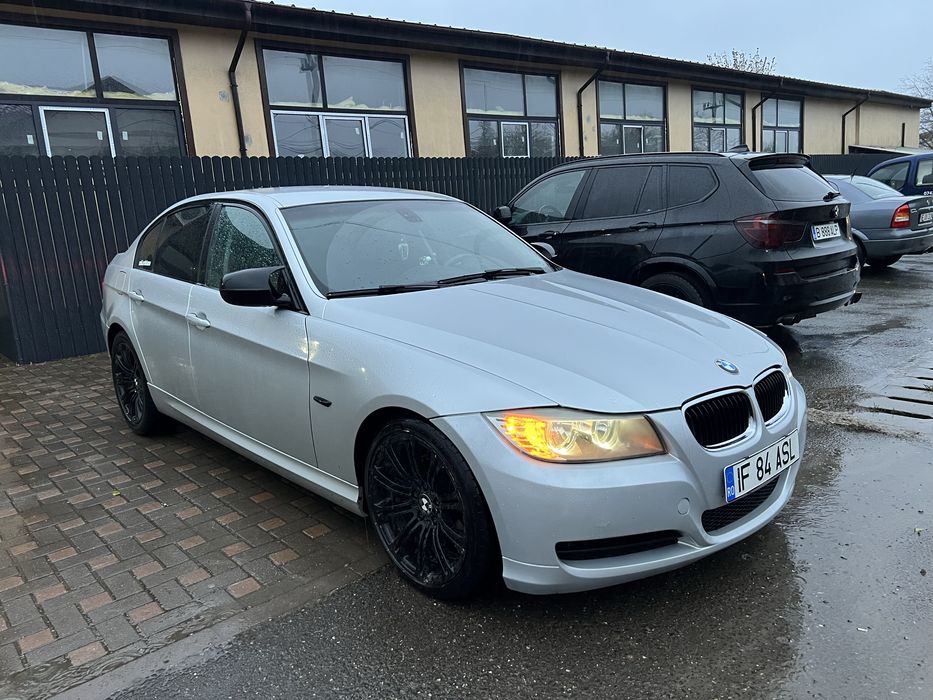 Bmw E90 / 2.0D 116 CP/ anul 2010 facelift/ impecabil / Accept Variante