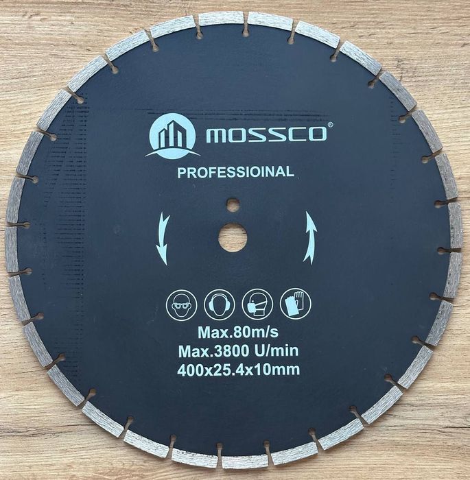 Алмазный Каронка
Almazniy kareskiy kar