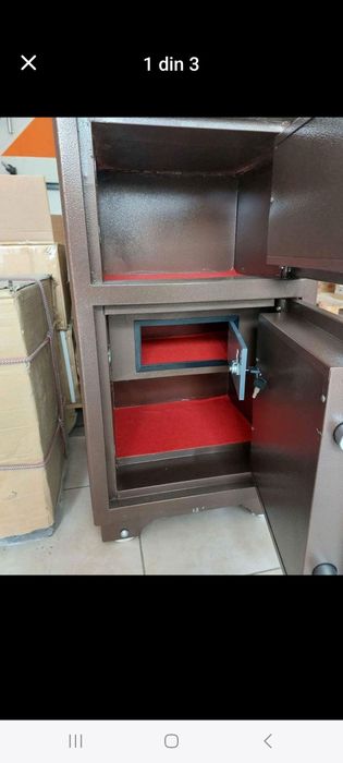 Seif metalic cu cheie