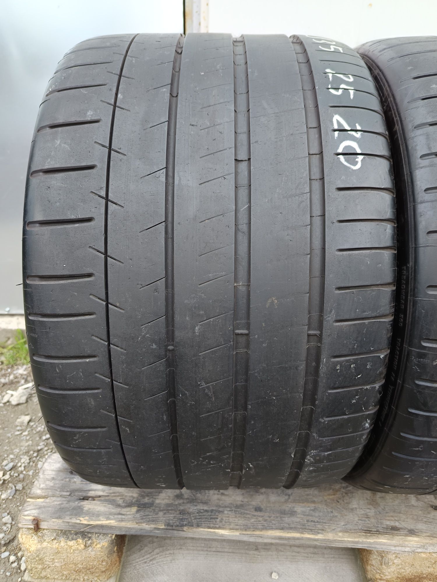 Летни гуми 335 25 ZR 20 MICHELIN Дот 1218