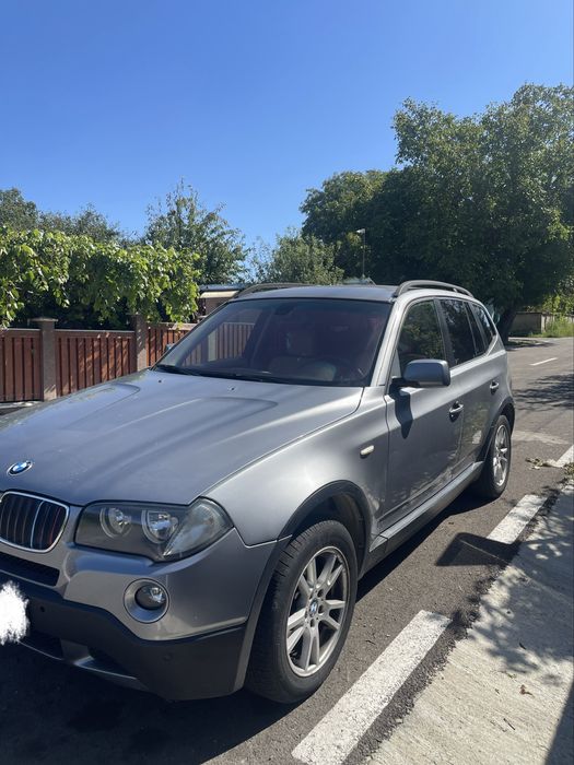 BMW X3 E83 2006 (luna a 10-a facelift)