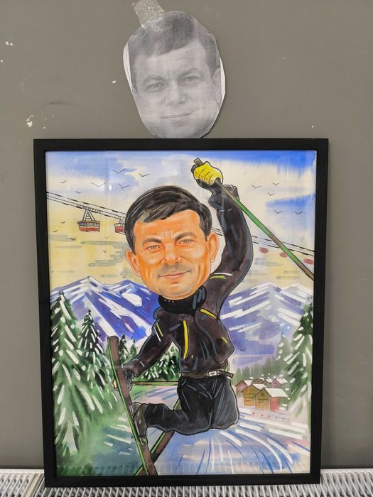 Caricaturi manuale la comanda