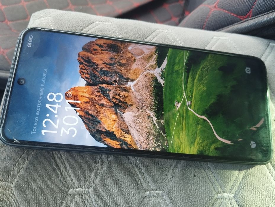 Продам телефон редми 12 на 128 гб