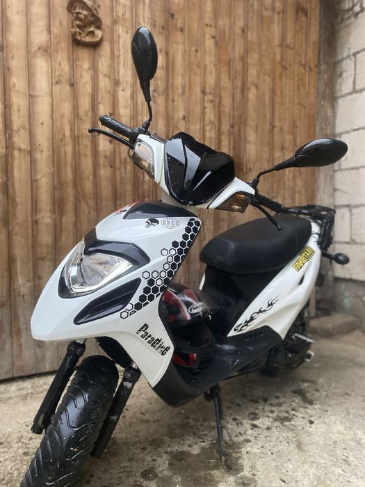 Vand scuter de 49cc